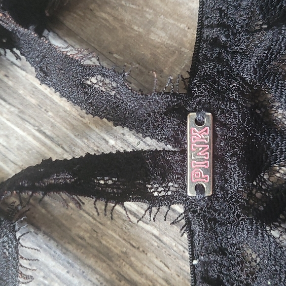 Victoria Secrets Racer back bra - Picture 5 of 8